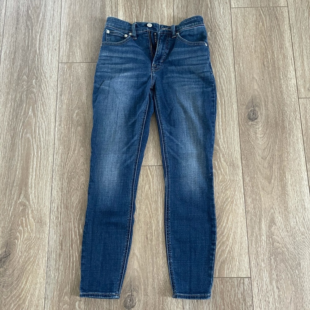 Lucky Brand High Waisted Skinny Jeans Size 2